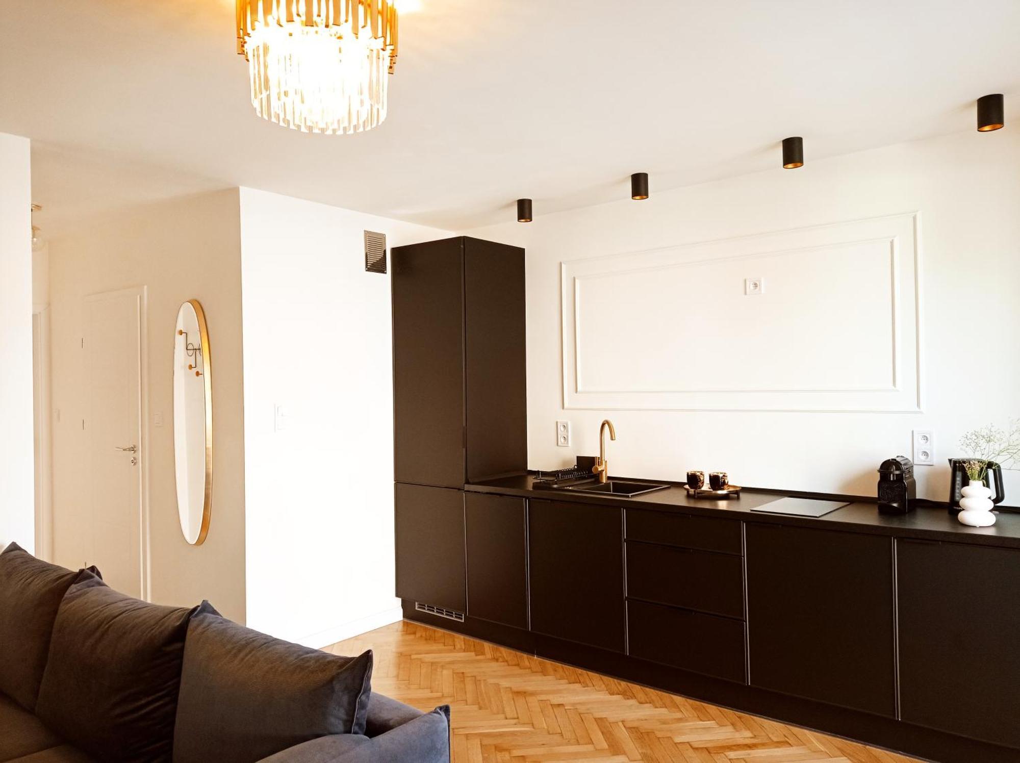 Apartament Home Mi Ниса Екстериор снимка